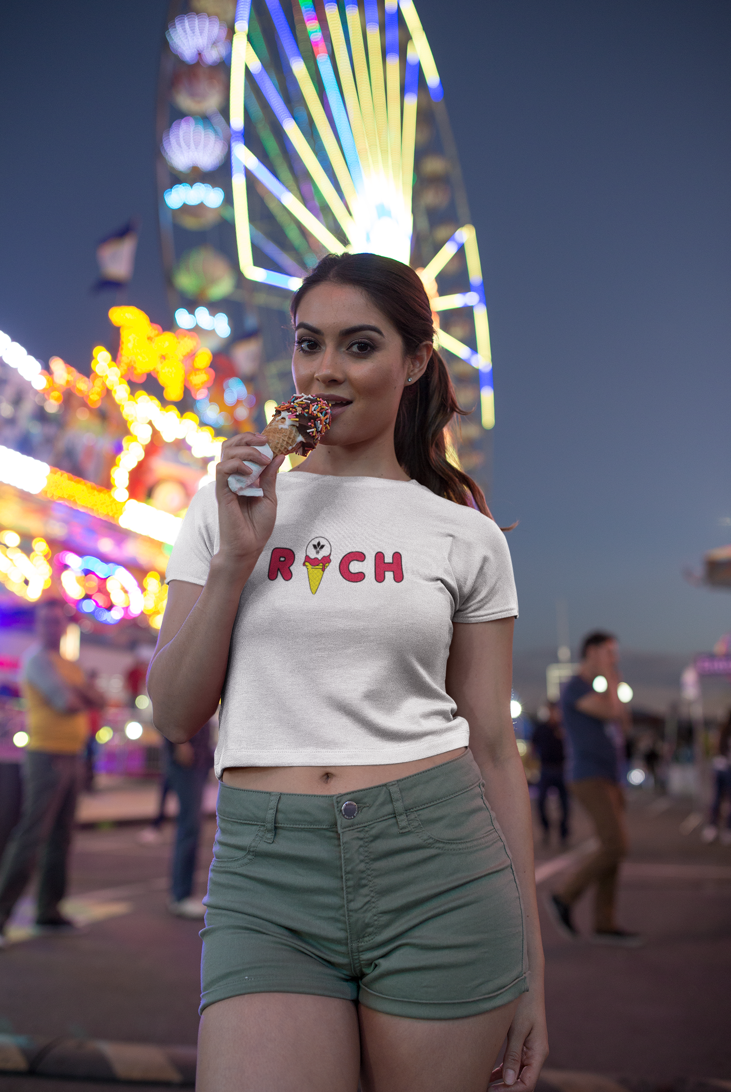 RICH Crop Top